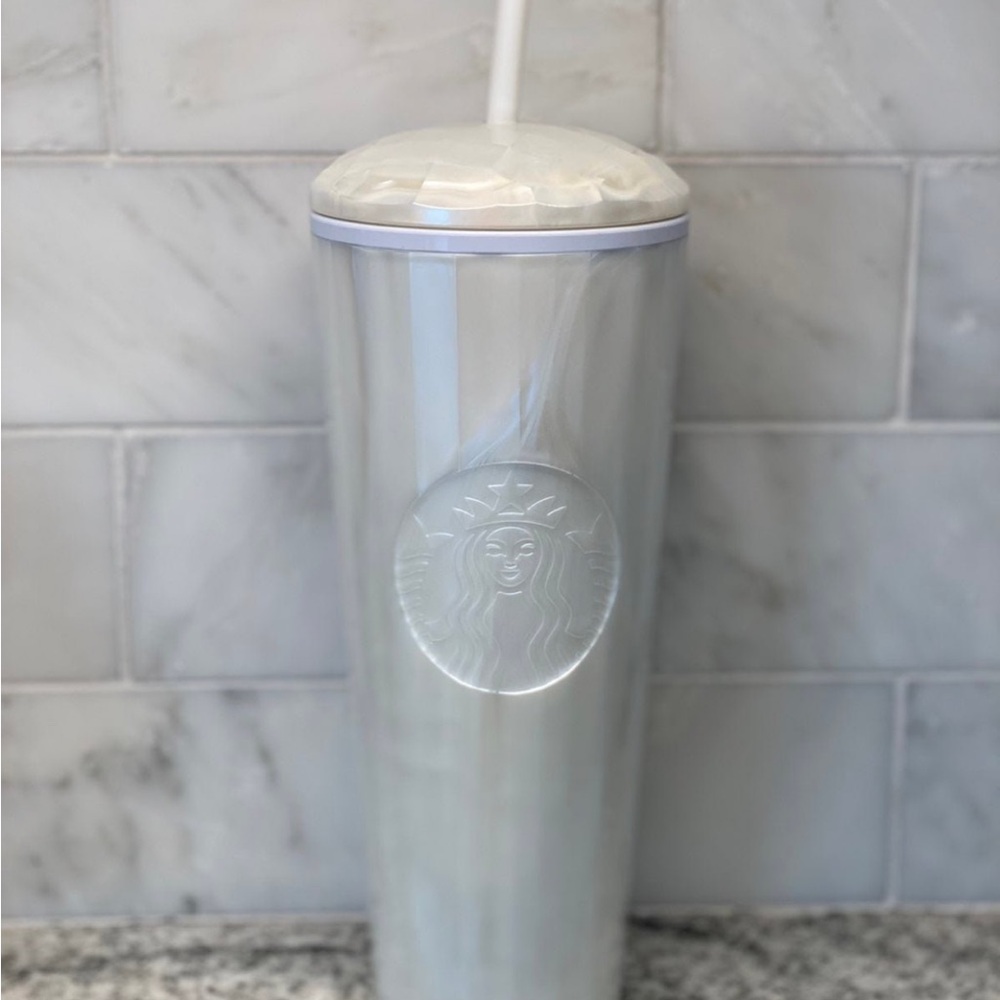 NWOT Starbucks White Dome Top Cold Tumbler